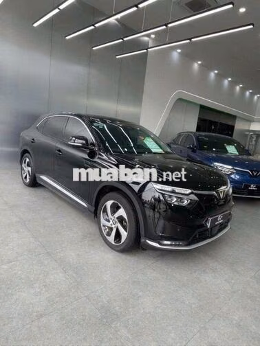 VinFast VF8 Eco AWD 2023 Đen 48000 Km