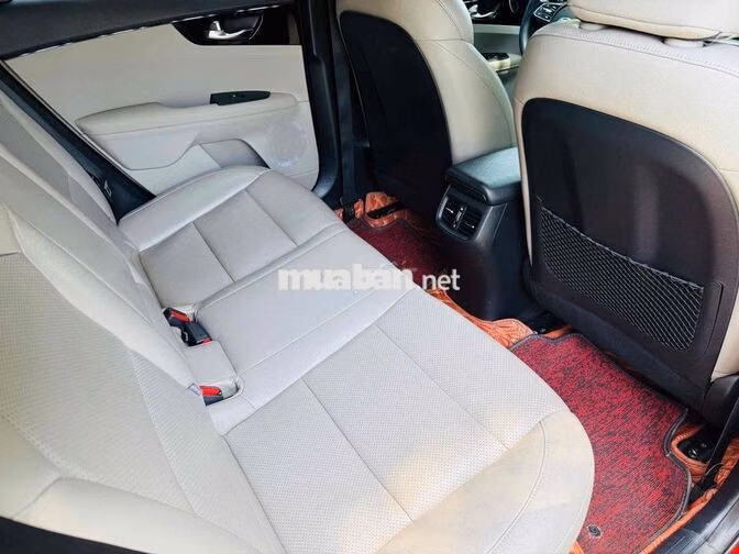 Kia Cerato 1.6 Luxury 2020 Đỏ 80000 km