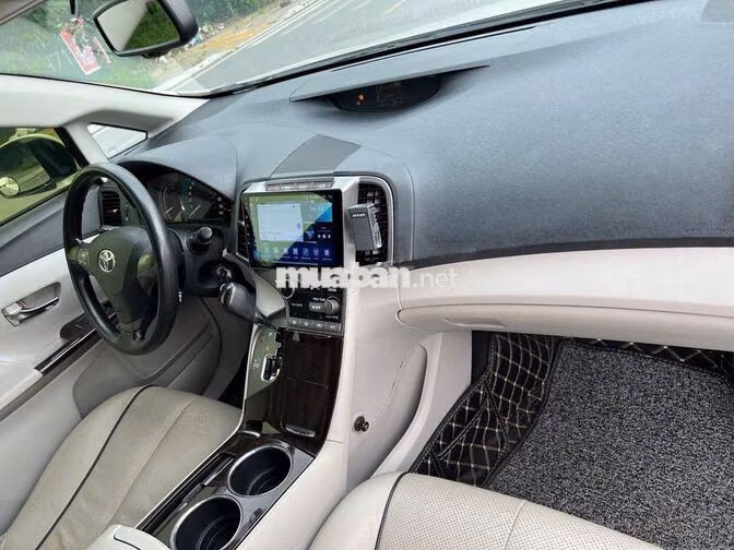 Toyota Venza 2009 2.7AT Mỹ Trắng 15 vạn km