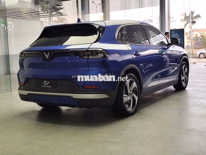 VinFast VF8 Eco AWD 2023 Xanh 31,000 Km
