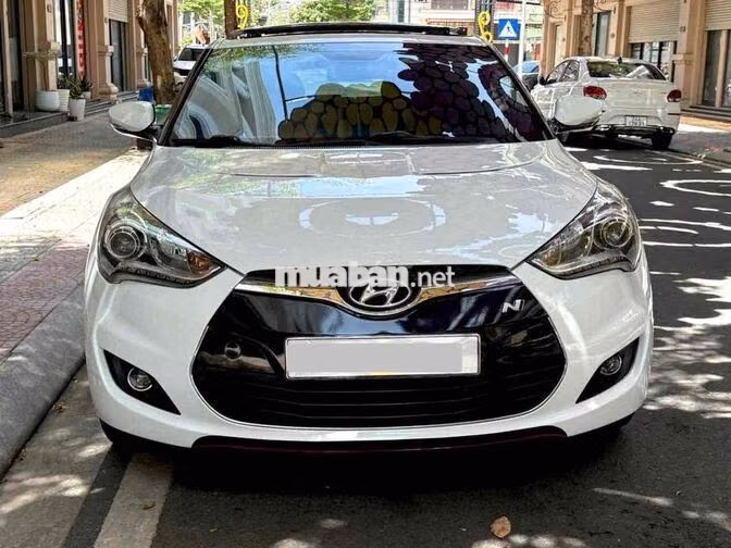 Hyundai Veloster 1.6 AT GDi 2011 Trắng tự động