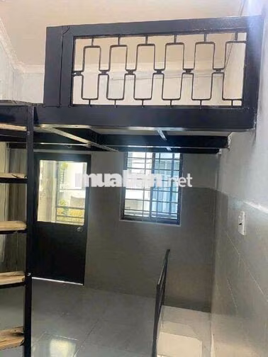 Nhà 3 tầng , 21m2, Ngay Phạm Văn Đồng