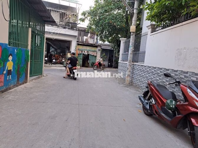 Đất HXH Nguyễn Văn Qúa 4x22m giá 5 tỷ 1 còn bớt