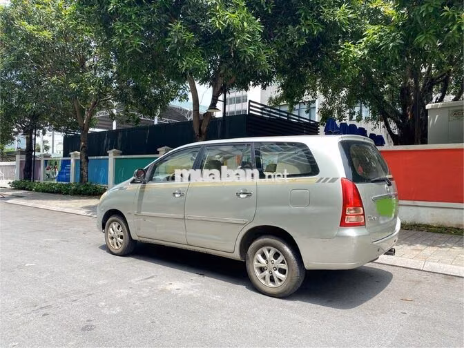 Toyota Innova G 2006 nhập Indo, Số sàn, Vàng cát