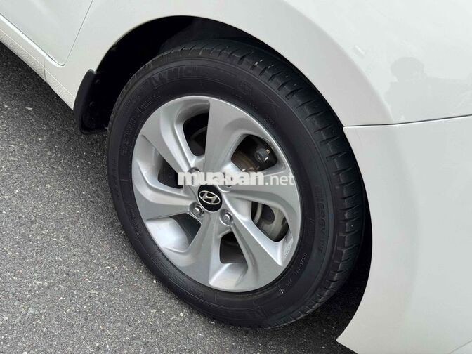 Hyundai Grand i10 2018 Trắng Số tự động