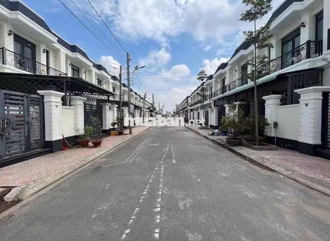 Cần bán nhà Cần Đước, Long An cũ