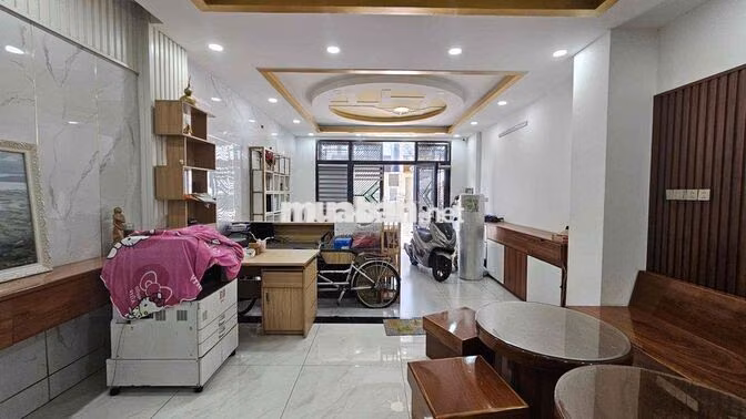 Cho Thuê Nhà KĐT Hà Quang 2 5phòng Ngủ Có Thang Máy