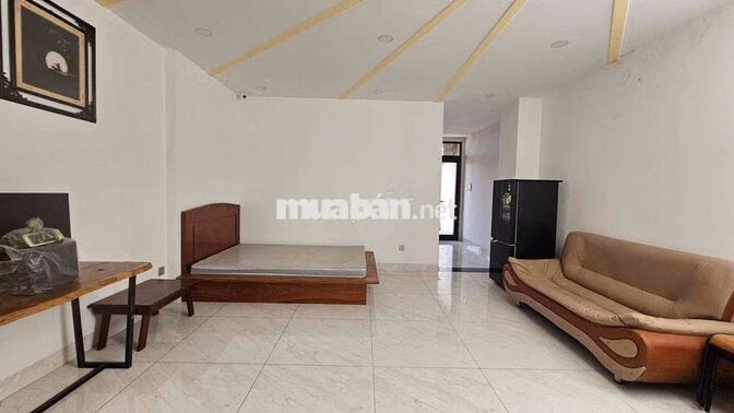 Cho Thuê Nhà KĐT Hà Quang 2 5phòng Ngủ Có Thang Máy