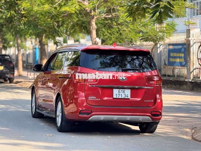 Bán Kia Sedona đời 2019 bản Platium hỗ trợ bank