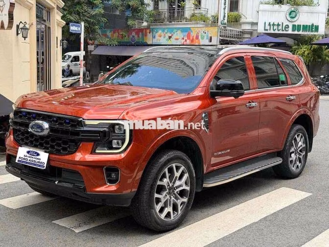 Everest 2 cầu 2022 Xuất Hoá Đơn Xe Bán Tại Ford