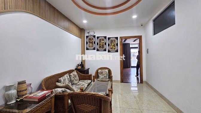 Cho Thuê Nhà KĐT Hà Quang 2 5phòng Ngủ Có Thang Máy