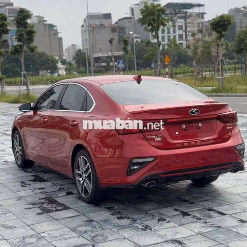 Kia Cerato Premium Số tự động 5 chỗ Đỏ
