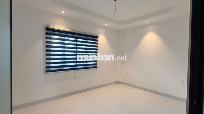 CHO THUÊ NHÀ MỚI ĐƯỜNG SỐ 2 TRƯỜNG THỌ- 4PN- HXH- 18TR/THÁNG