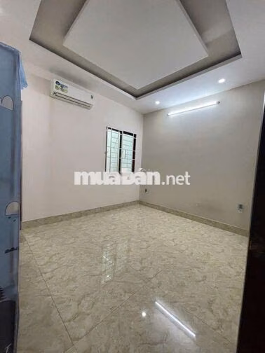 CHO THUÊ NHÀ NGUYÊN CĂN TX24. 1 TRỆT 2 LẦU, DT 4×15 CÓ 3PN. HẺM XE HƠI