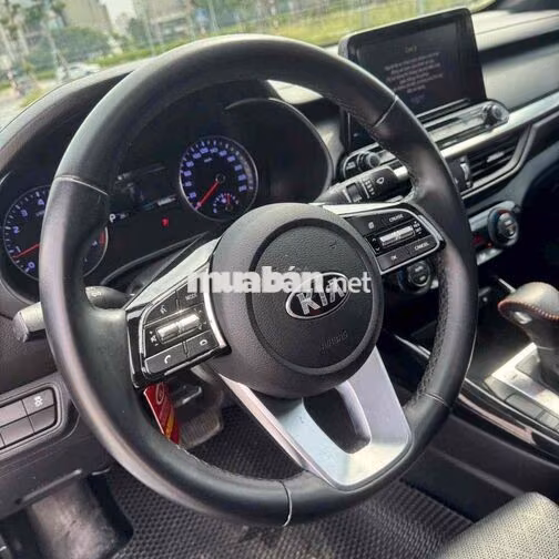 Kia Cerato Premium Số tự động 5 chỗ Đỏ