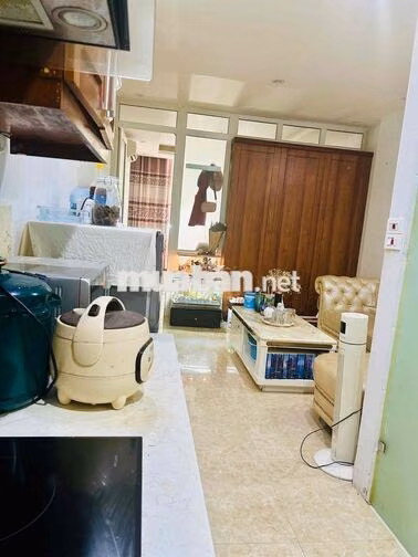 Đi công tác nên nhượng lại căn hộ dịch vụ