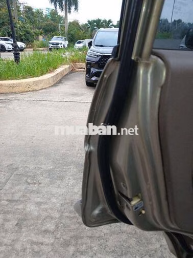 Mitsubishi Jolie 2006 Vàng cát