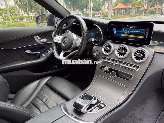 Mercedes C300 AMG 2021 Đen 29.000 miles
