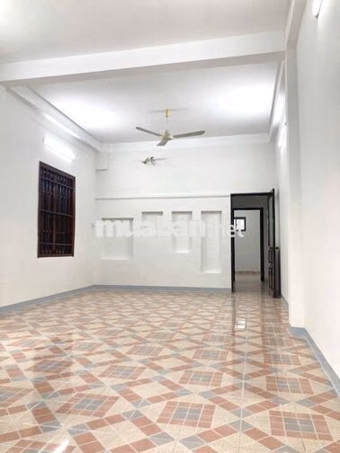 CHO THUÊ NHÀ 3 TẦNG MẶT ĐƯỜNG ĐÔNG ĐÚC NGUYỄN THỊ MINH KHAI 