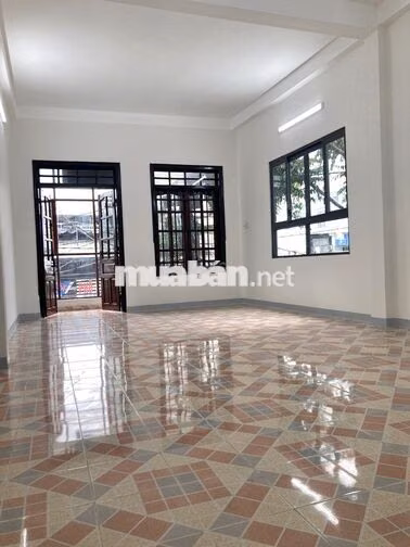 CHO THUÊ NHÀ 3 TẦNG MẶT ĐƯỜNG ĐÔNG ĐÚC NGUYỄN THỊ MINH KHAI 