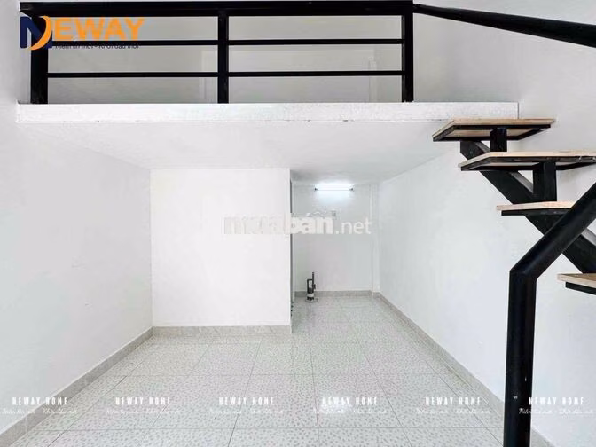 CÒN MỘT PHÒNG GÁC HƯỚNG BAN CÔNG GIÓ TRỜI THOÁNG MÁT