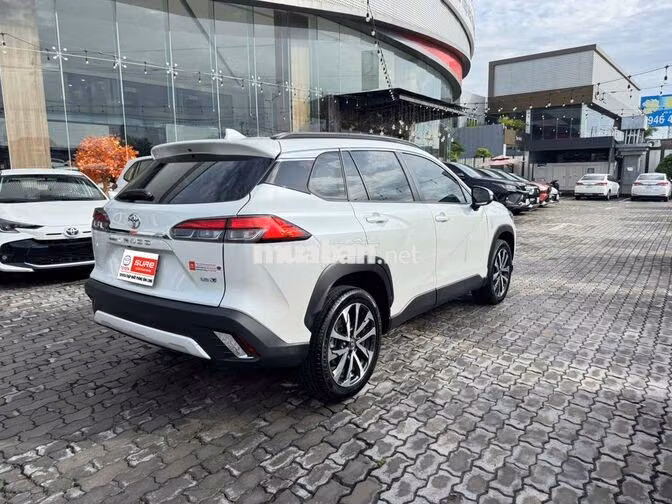 Corolla Cross 1.8V 2025 Trắng, lướt nhẹ 10.000km
