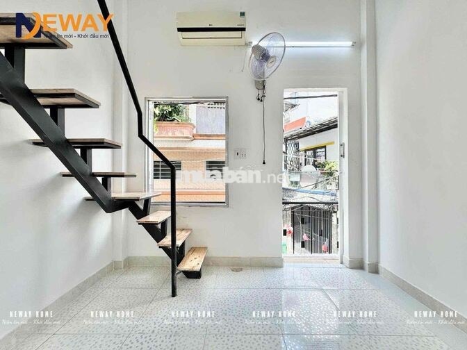 CÒN MỘT PHÒNG GÁC HƯỚNG BAN CÔNG GIÓ TRỜI THOÁNG MÁT