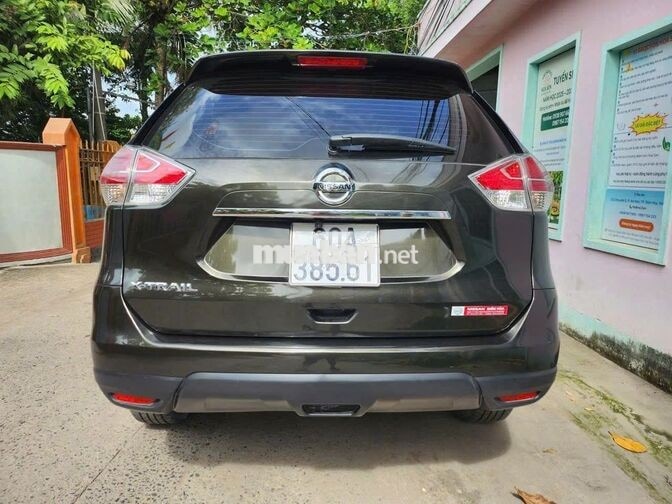 Nissan X-Trail 4x2 SL 2016 Xanh đen Tự động