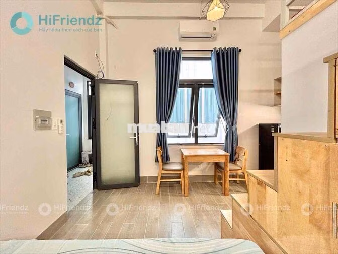 DUPLEX CỬA SỔ TRỜI - IUH, VAA, UFM, VHU - THANG MÁY - HOÀNG VĂN THỤ