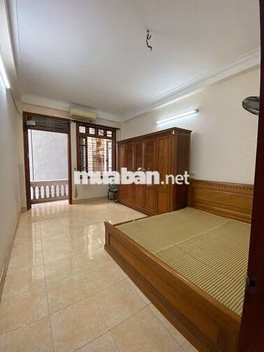 Cho thuê phòng trọ 18m2 ở Cầu Giấy