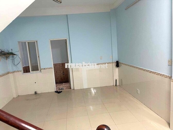 CHO THIÊU PHÒNG 629/45 cmt8 P15Q10 giá 2 triệu