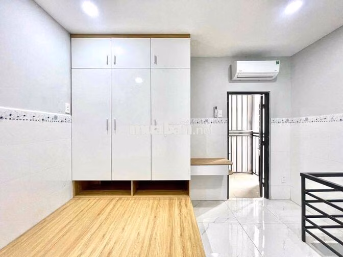 Căn hộ như nhà trệt. Phan Văn Hớn, Q12 - Full Nội Thất chỉ 4tr2/1tháng
