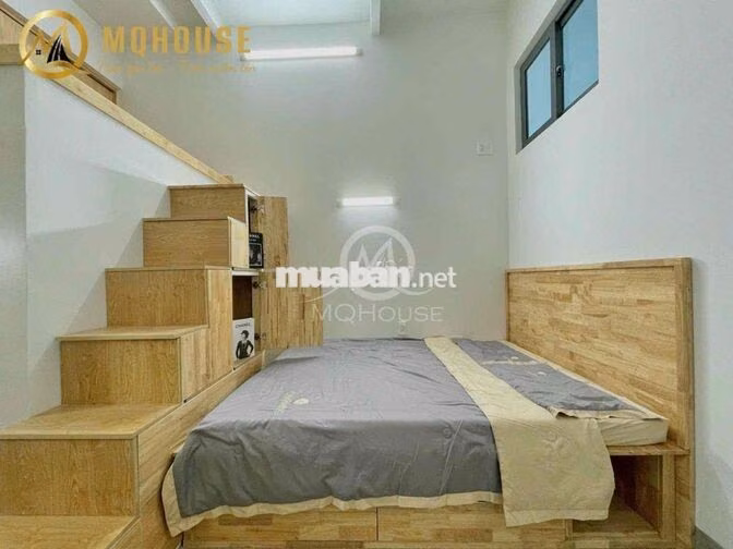 DUPLEX CỬA SỔ TRỜI - IUH, VAA, UFM, VHU - THANG MÁY - HOÀNG VĂN THỤ