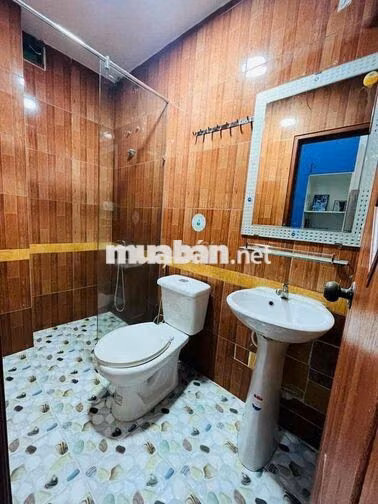 STUDIO CỬA SỔ TRỜI FULL NT MỚI RỘNG GẦN 40M2 NGAY NGUYỄN VĂN CỪ - Q1