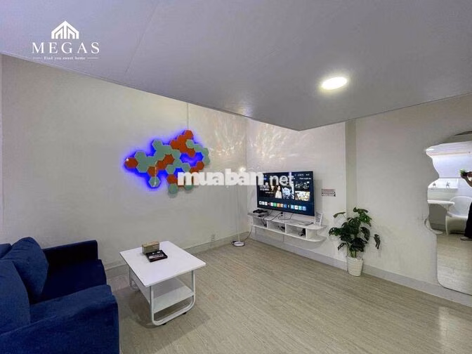 Căn Hộ Duplex Full Nội Thất từ A - Z Khu vực: Sân bay - Hoàng Văn Thụ.