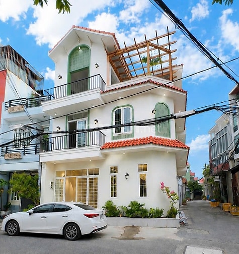 GÓC 2MT HXH 10M NGUYỄN ẢNH THỦ, DT 10X11M, 3 LẦU, 6PN, FULL NỘI THẤT