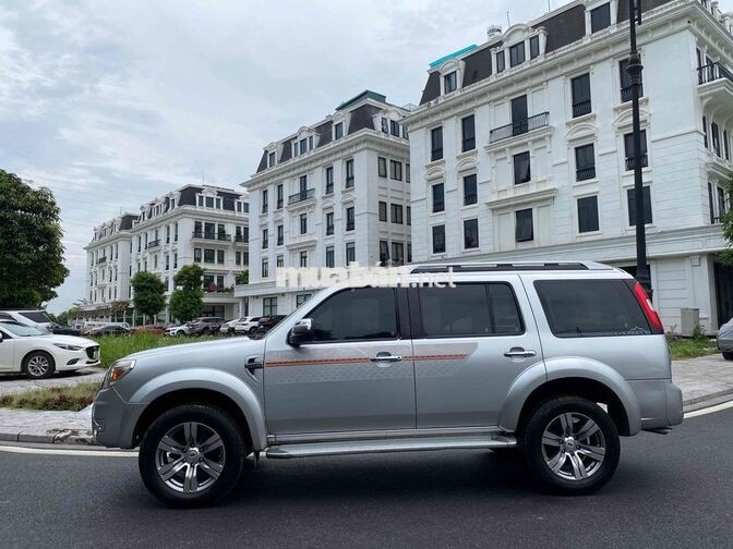Ford Everest 2012 Số sàn Bạc