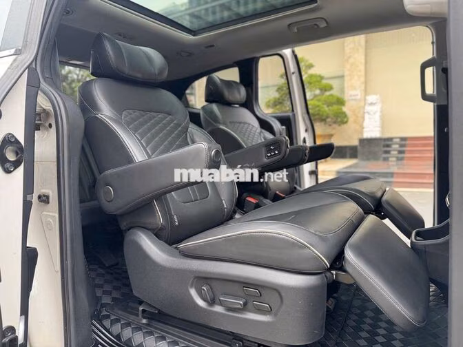 Hyundai Custin 2.0 Premium 2023 Trắng 47k km