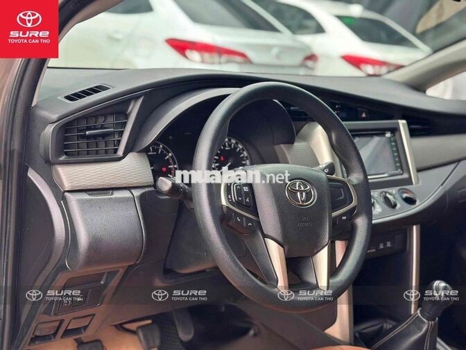 Toyota Innova E 2017 odo 134.000km
