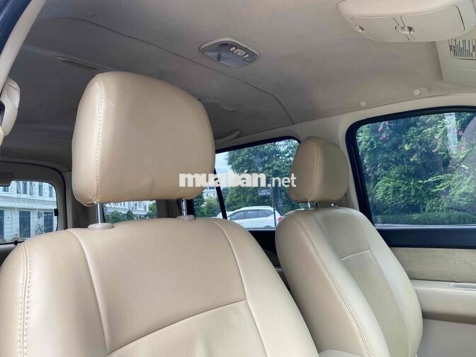Ford Everest 2012 Số sàn Bạc