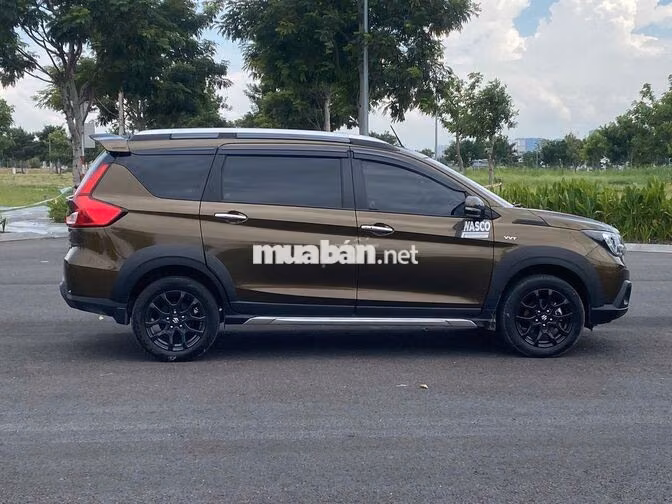 Suzuki XL7 2024 Xanh Hybrid full hãng 3 vạn chuẩn
