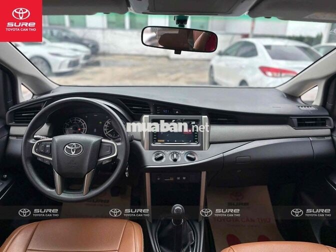 Toyota Innova E 2017 odo 134.000km