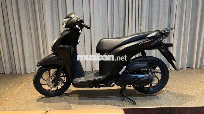 Honda Vision 2021 đen nhám