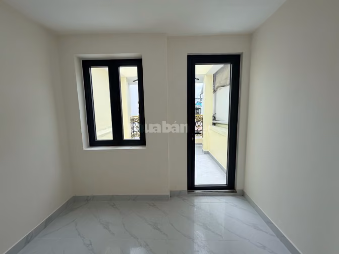 Chính chủ bán nhà hẻm 5met Lê Hồng Phong Q.10 - 39m2 đất - 5 tầng