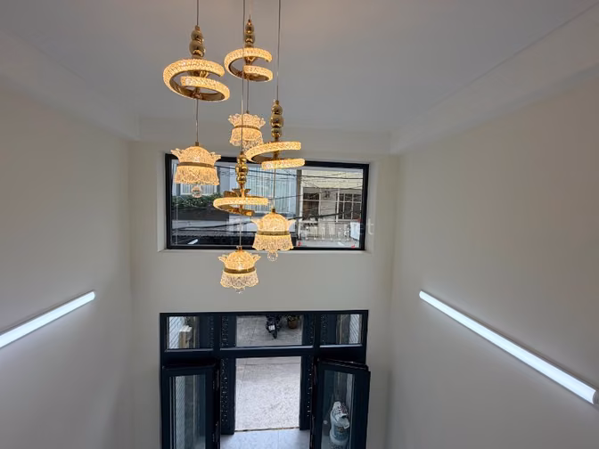 Chính chủ bán nhà hẻm 5met Lê Hồng Phong Q.10 - 39m2 đất - 5 tầng