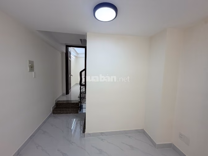 Chính chủ bán nhà hẻm 5met Lê Hồng Phong Q.10 - 39m2 đất - 5 tầng