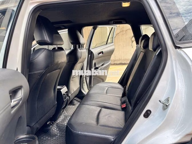TOYOTA COROLLA CROSS 1.8V 2021 TRẮNG