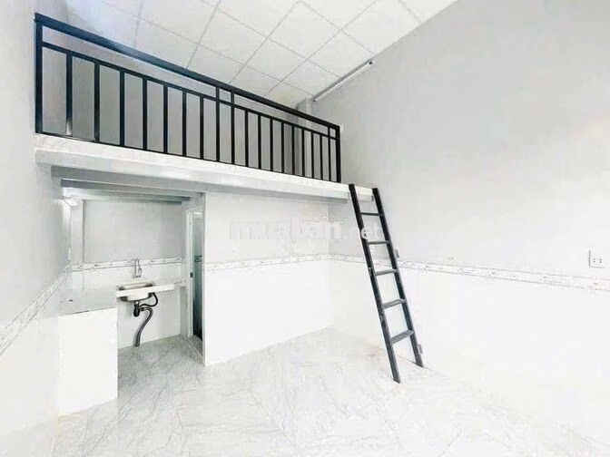 Phòng trọ giá rẻ gần làng đại học, gần cầu vượt linh xuân