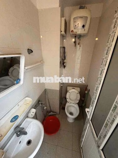phòng trọ 15 m nguyền văn Linh thạch bàn