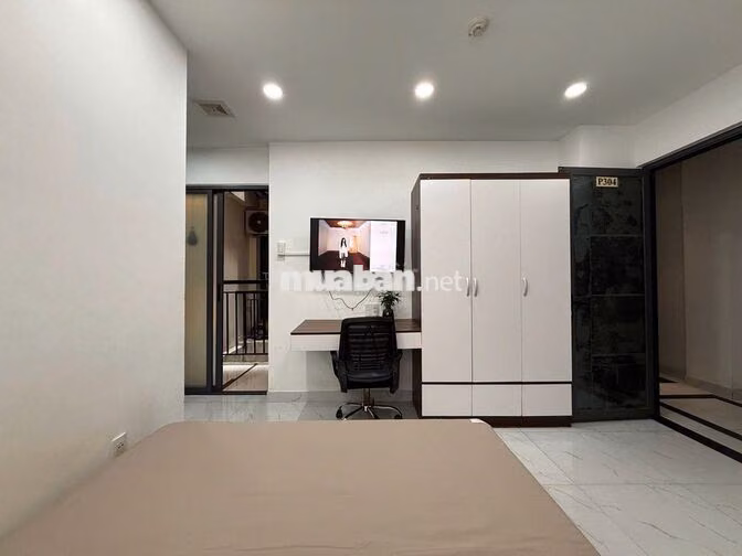 CHÍNH CHỦ-STUDIO NGAY CHỢ BÀ CHIỂU,GẦN UEF, HUTECH, HỒNG BÀNG-FULL NT